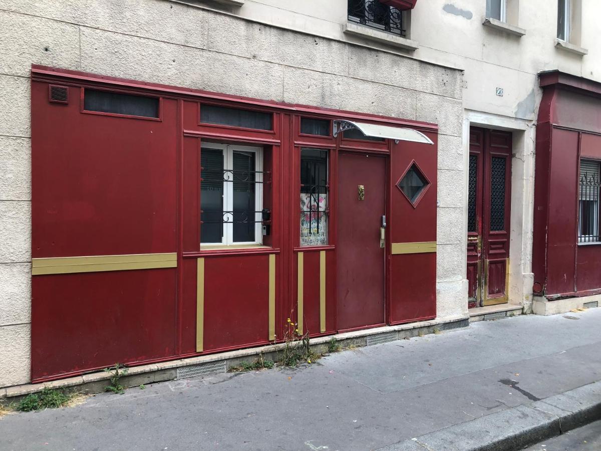 Guesthouse Familial Pour 2,3,4 Personnes De 44M2- Accessible Handic -Rez De Chaussee-Vues Sur Rue Et Patio Prive - Sejour, Chambre Separee-Cuisine,Salle De Bain,Lit Double Et Canape-Lit 2Pers-Entree De La Rue Berzelius-5 Minutes Du Metro Brochant-Lig Париж Екстериор снимка